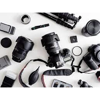 digital-camera-accessories (31)-9030450-76074.webp